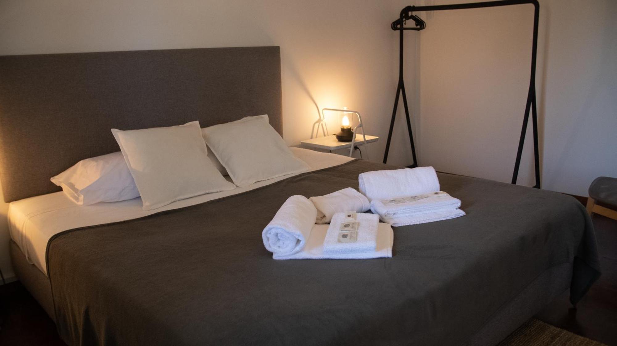 Pine House - Faro Airport, Beach And City Center Habitación foto